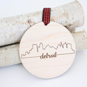 Detroit Simple Skyline Michigan Christmas Ornament, Wood Engraved City Holiday Ornament, Michigan Gifts, Family Keepsake, Made in Michigan