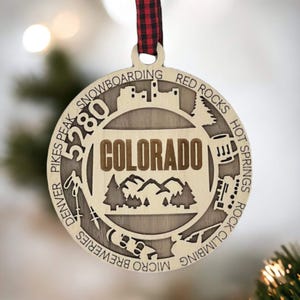 Ornamento natalizio dello stato del Colorado, decorazione dell&#39;albero di Natale, ornamento da viaggio, ornamento personalizzato Denver Colorado, regali di viaggio personalizzati