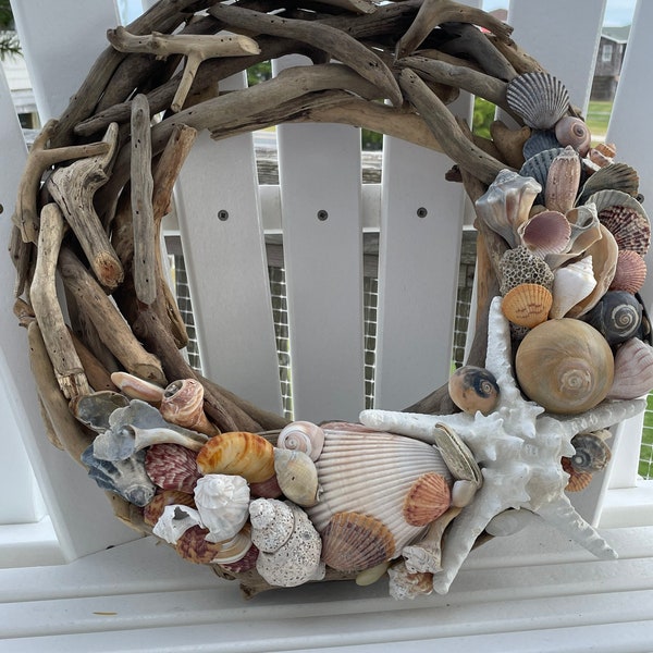 18” Coastal driftwood and shell wreath