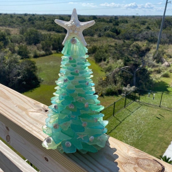 Lg Sea Glass Christmas Tree