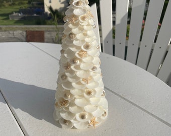 Lg seashell Christmas tree