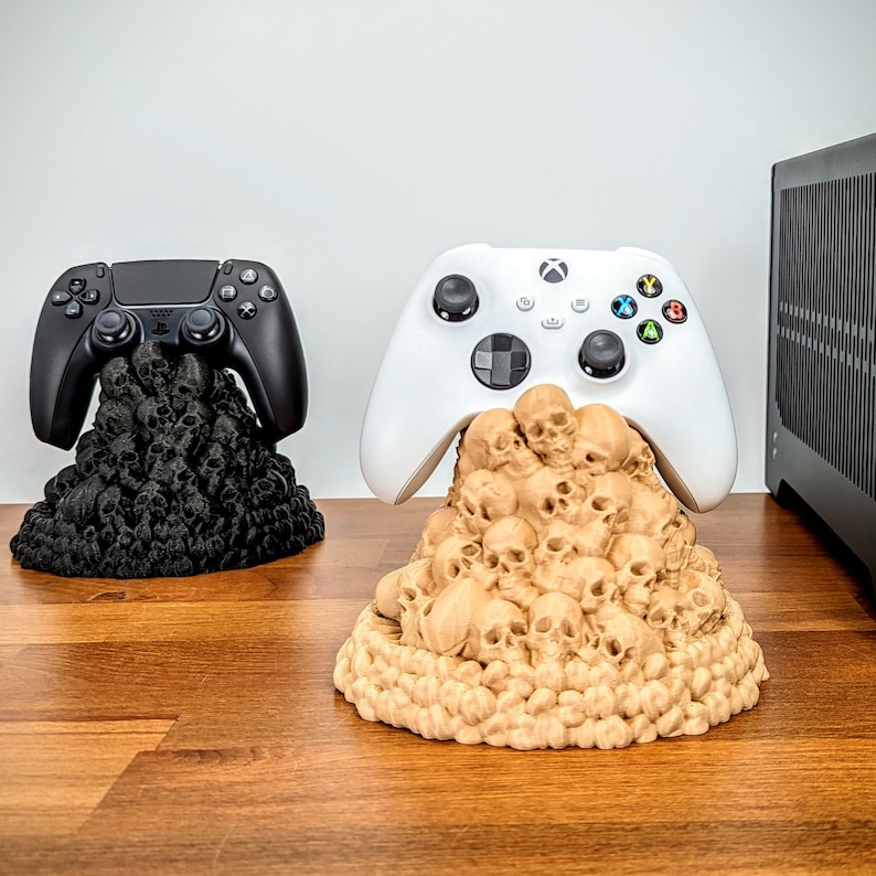 Skull Controller Stand - Controller Holder - Gifts for Gamers - For PS5, XBOX, or Nintendo Switch