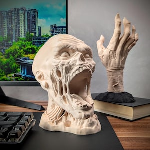 Zombie Head Headphone Stand - Bust Headset Holder - Horror Gamer Gift - Desk Decor image 8