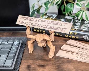 Figura de Rocky del Proyecto Ave María, accesorio de escritorio de ciencia ficción, regalo para él, regalos retro, decoración de oficina, figura alienígena, decoración de escritorio, regalo para amantes de los libros