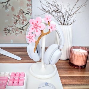 桜のヘッドフォンスタンド、桜のヘッドセットホルダー、かわいいデスクアクセサリー、花のゲーム装飾、居心地の良いデスクセットアップ