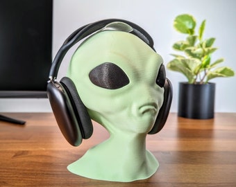 Alien Headphone Stand - Fantasy Headset Holder - Gaming Accessories - Office Decor