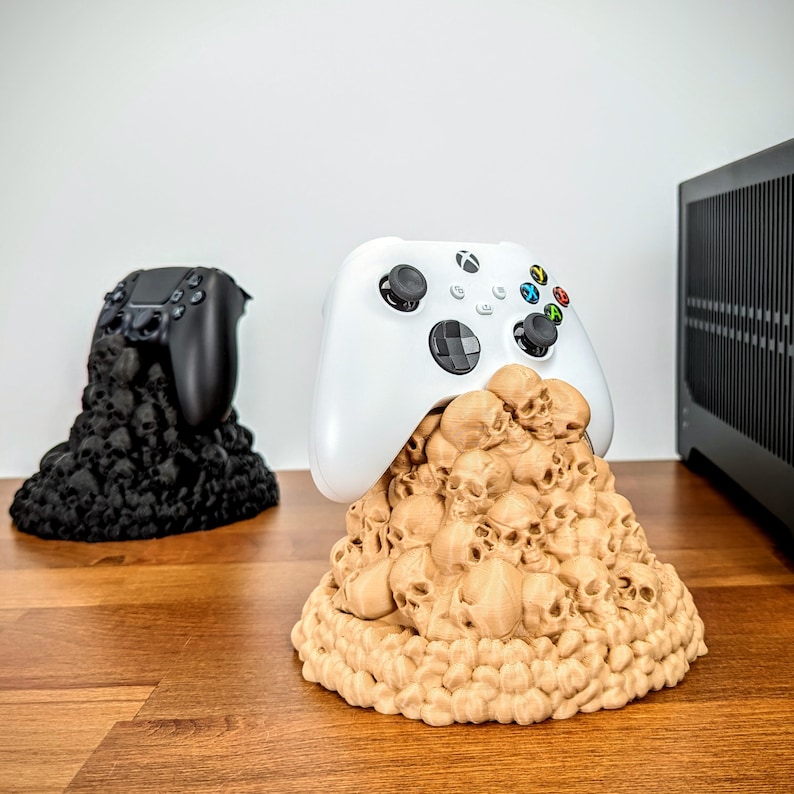 Skull Controller Stand - Controller Holder - Gifts for Gamers - For PS5, XBOX, or Nintendo Switch