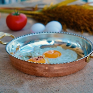 Copper Egg Pan, Handmade Copper Pan, Modern Copper Pan, Extra-Thick Pan