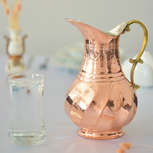 Handmade Copper 2 Liters Pitcher, Handmade Copper Jug, Pure Copper Jug for Drinking Water, Copper Kitchen Decor