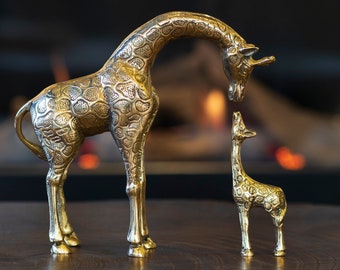 Statue di giraffa in ottone fatte a mano, figure di giraffa, statue di giraffa in ottone massiccio