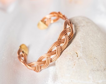 Handmade Copper Knitting Bracelet, Health Supporting Copper Bracelet, Natural Copper Cuff Bracelet, Gift For Mom, Gift for Grandma