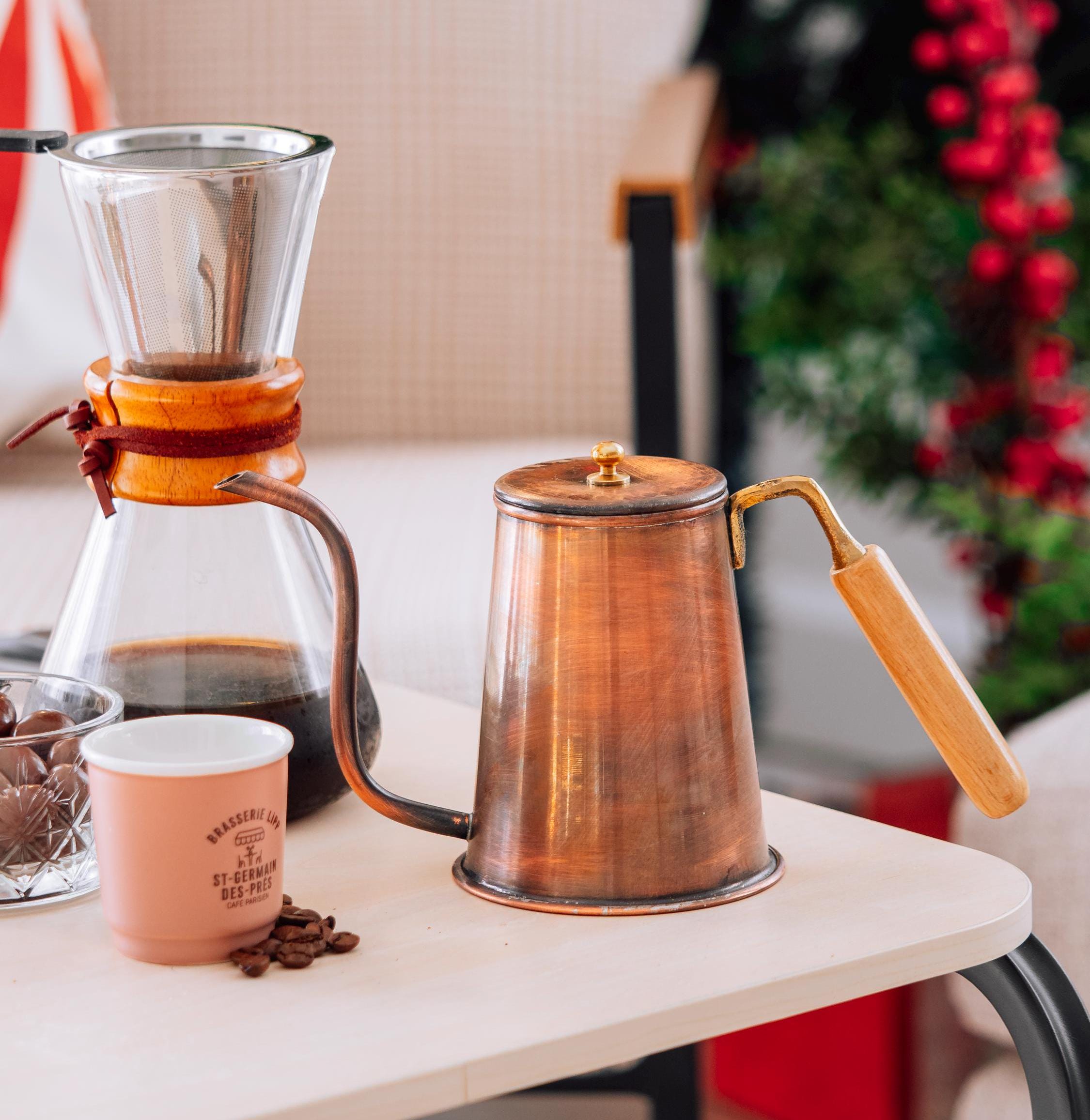 手作りのコンロ用銅製ケトル、ヴィンテージスタイルのケトル、銅製