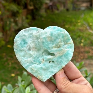 Premium quality raw smithsonite heart