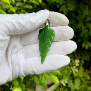 Nephrite jade leaf pendant - handcrafted pendant -nephrite leaf - gemstone necklace-nephrite necklace -gemstone for her