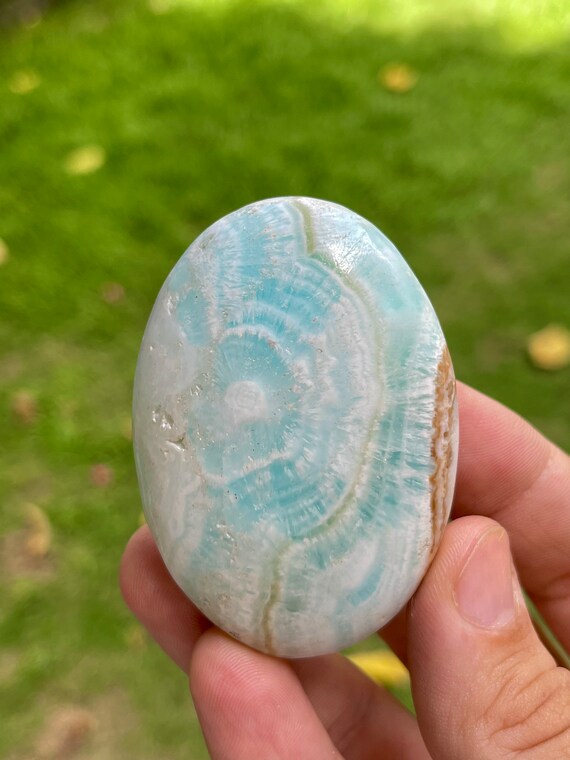Caribbean Calcite Palmstone - Relaxing Gemstone, 90 grams