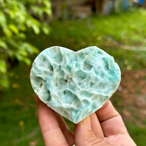 Premium quality raw smithsonite heart