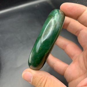 AAA grade nephrite jade handmade bangles-handmade nephrite bangles-nephrite bangles-stone carving-stone bangles -green bangles-gemstone