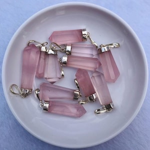 Pendentif en quartz rose naturel-pendentif en quartz rose-bijoux en cristal d&#39;argent-cristal de guérison-pendentif en pierres précieuses-bijoux en argent sterling