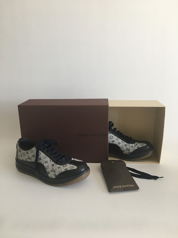 Louis Vuitton Sneakers, Vintage, Classical Blue LV Leather