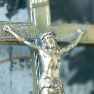 Vintage Metal Crucifix