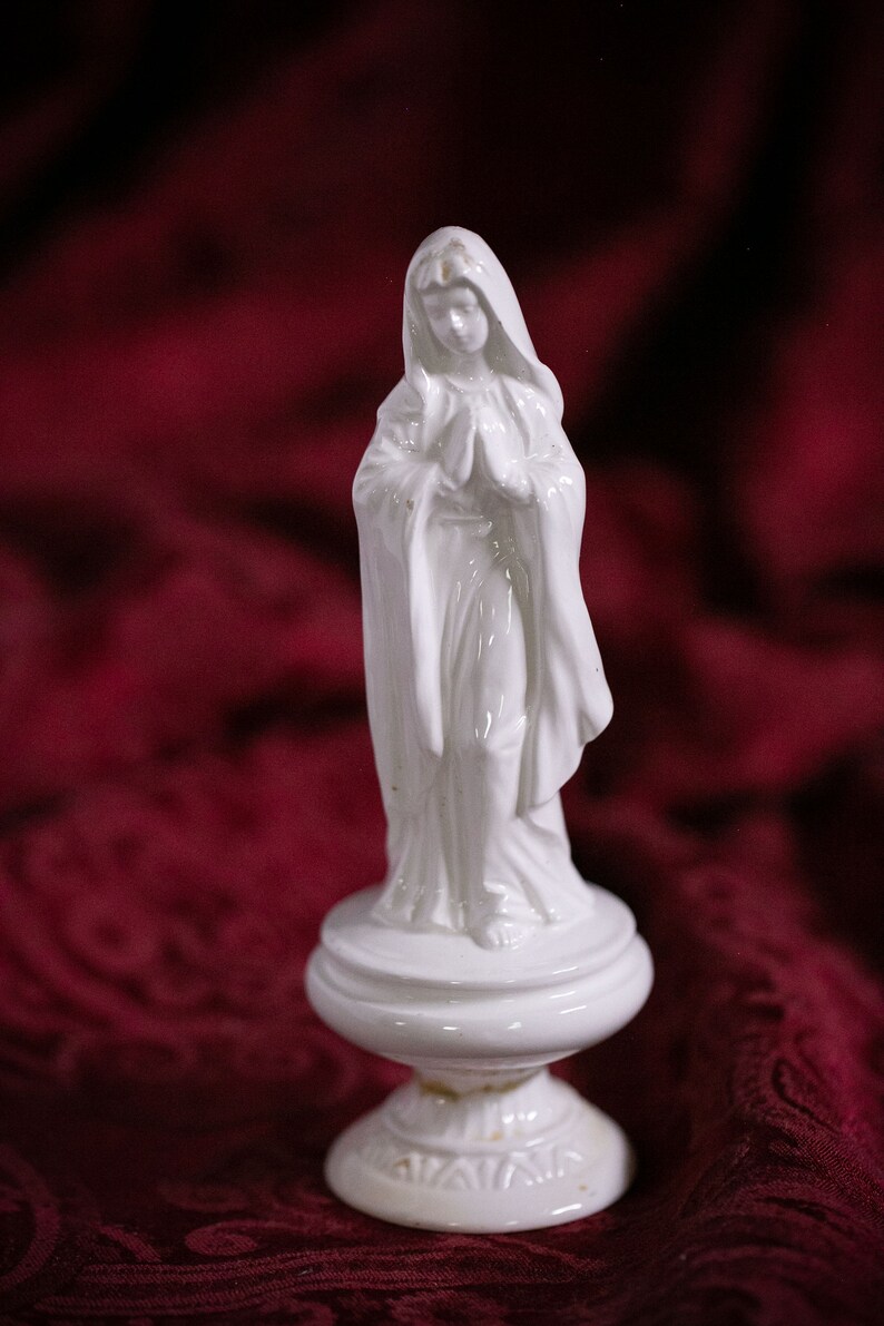 Vintage Porcelain Statue of the Virgin Mary Japan image 1