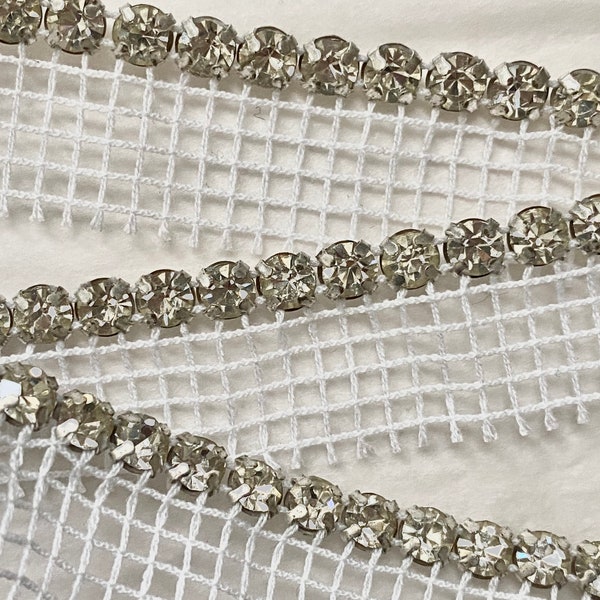 1 Yd of Rhinestone Crystal Diamond Gem Chain Lip Netting Mesh Lace Trim-Sewing, costume, Home Decor, Jewelry, DIY