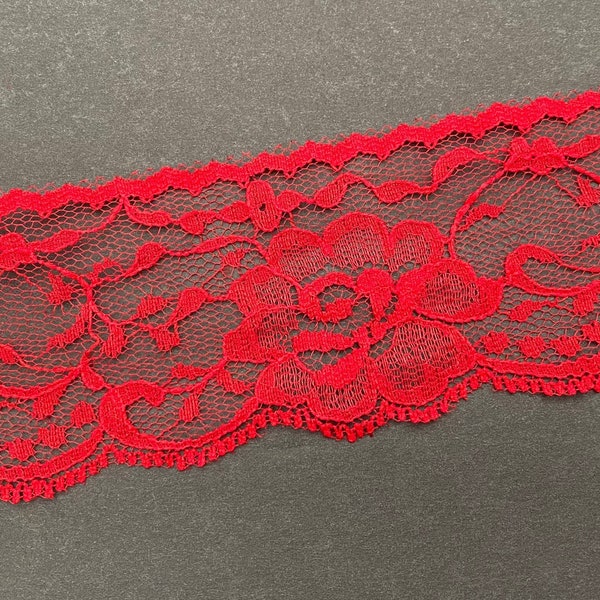 5 Yds Of Red Raschel Lace Trim, Flat Lace Trim, Floral Dedicate Trim, Wedding Edging, Bridal Veil, Table Runner Trim, Scalloped Edge Trim