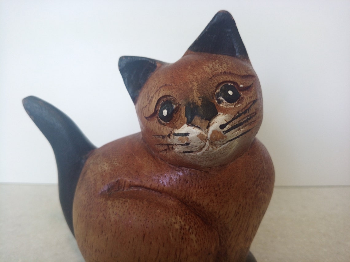 Vintage wooden Cat figurine. Wood carved figurine of a kitten. Etsy