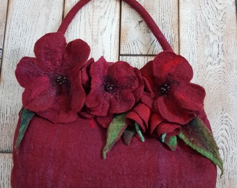 Burgundy Red Floral Felt Handbag Green Wool Bag Shoulder Bag Felt Purse Small Flower Hand Felt Merino Woman Handbag Gift for Her Wife Mom