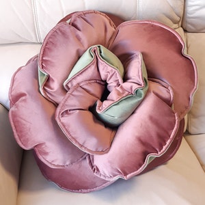 Luxury Olive Green & Soft Pink Cushion pillow Velvet Unique flower shaped pillow  two colour green pink cushion 3D Pillow Puff cushion