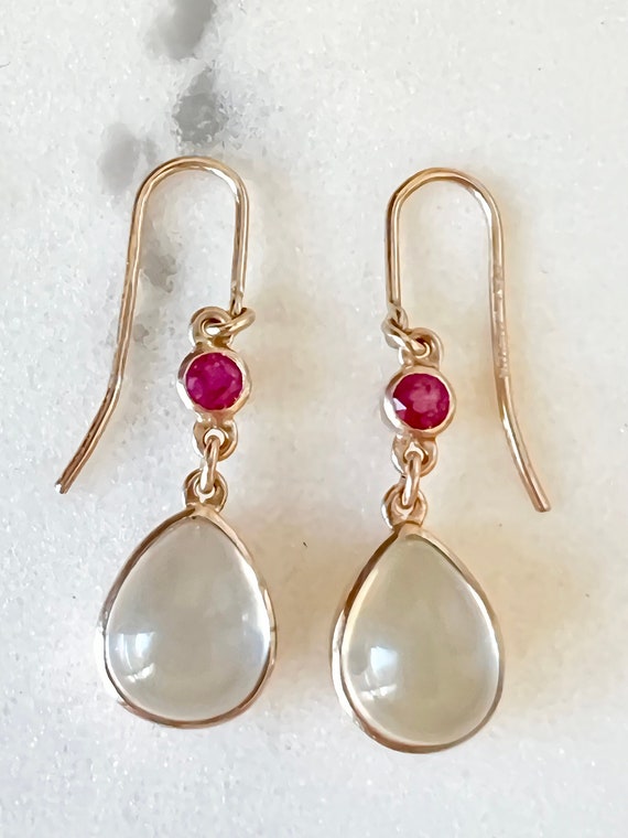 Antique Edwardian Moonstone & Ruby Hook Earrings |