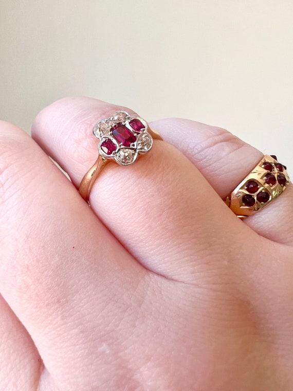 Antique Art Deco Ruby & Diamond Daisy Ring | Soli… - image 10