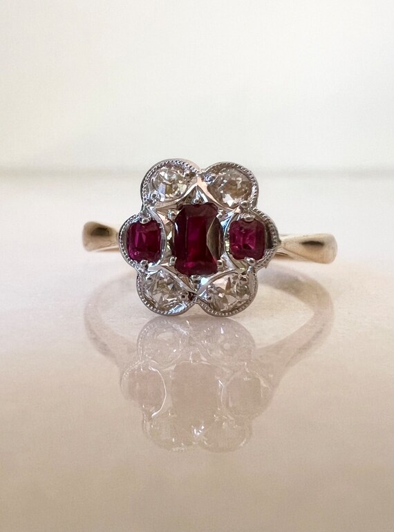 Antique Art Deco Ruby & Diamond Daisy Ring | Soli… - image 2