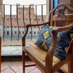 Cojín Ikat, Funda de cojín. Cojín amarillo y gris, Cojines ikat grises, Cojines de sofá. Cojín de banco, regalo de almohada decorativa para ella.