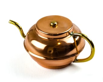 Teapot Collectible Mini Copper Ornament - Exquisite 1:6 Scale Dollhouse Miniature for Enchanting Home Decoration and Display