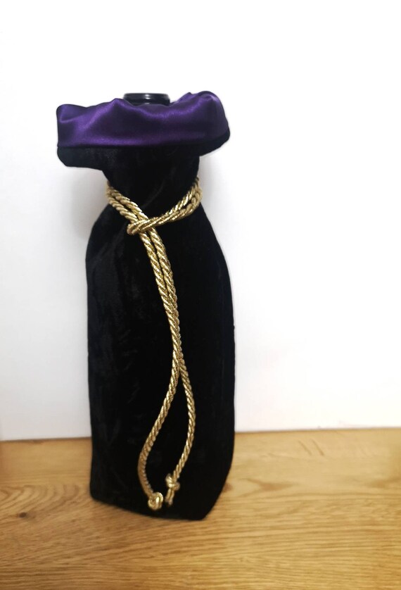 Velvet wine bags hotsell