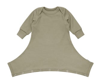 Solid Spread-Leg One Piece | For Pavlik Harness or Hip Abduction Device | Ankle-to-Ankle Snaps | Hip Dysplasia