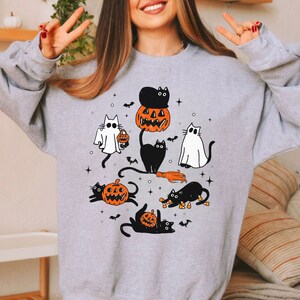 Retro Cat Halloween Crewneck Sweatshirt | Vintage Fall Halloween Sweatshirt | Cat Ghost Hoodie | Pumpkin Hoodie | Cute Halloween Sweatshirt