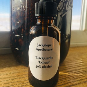 Black Garlic Extract, organic aged and fermented 1oz.