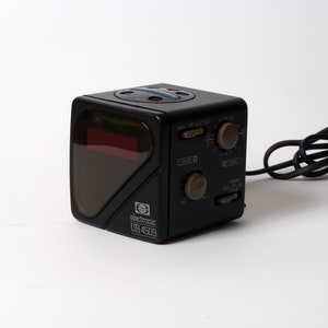 Vintage SpaceAge Elite Electronic UR4509 Digital Clock with Radio Alarm from 1980&#39;s