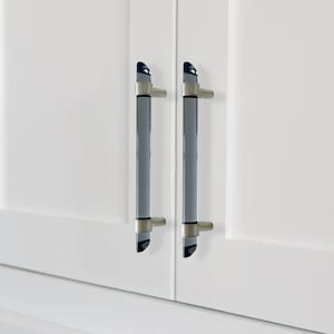 Modern Silver-Tone Cabinet Pulls for Kitchen/Bathroom Cabinets - Sleek & Durable Hardware.