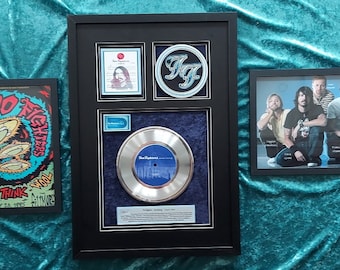 Prêmio single "Everlong" do Foo Fighters 15" X 21" + Extras