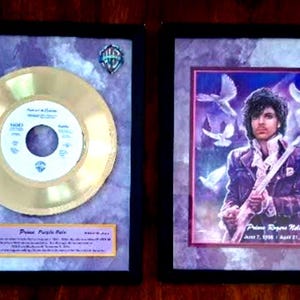 Disco de oro de PRINCE &quot;Purple Rain&quot;. Original auténtico + foto conmemorativa enmarcada.