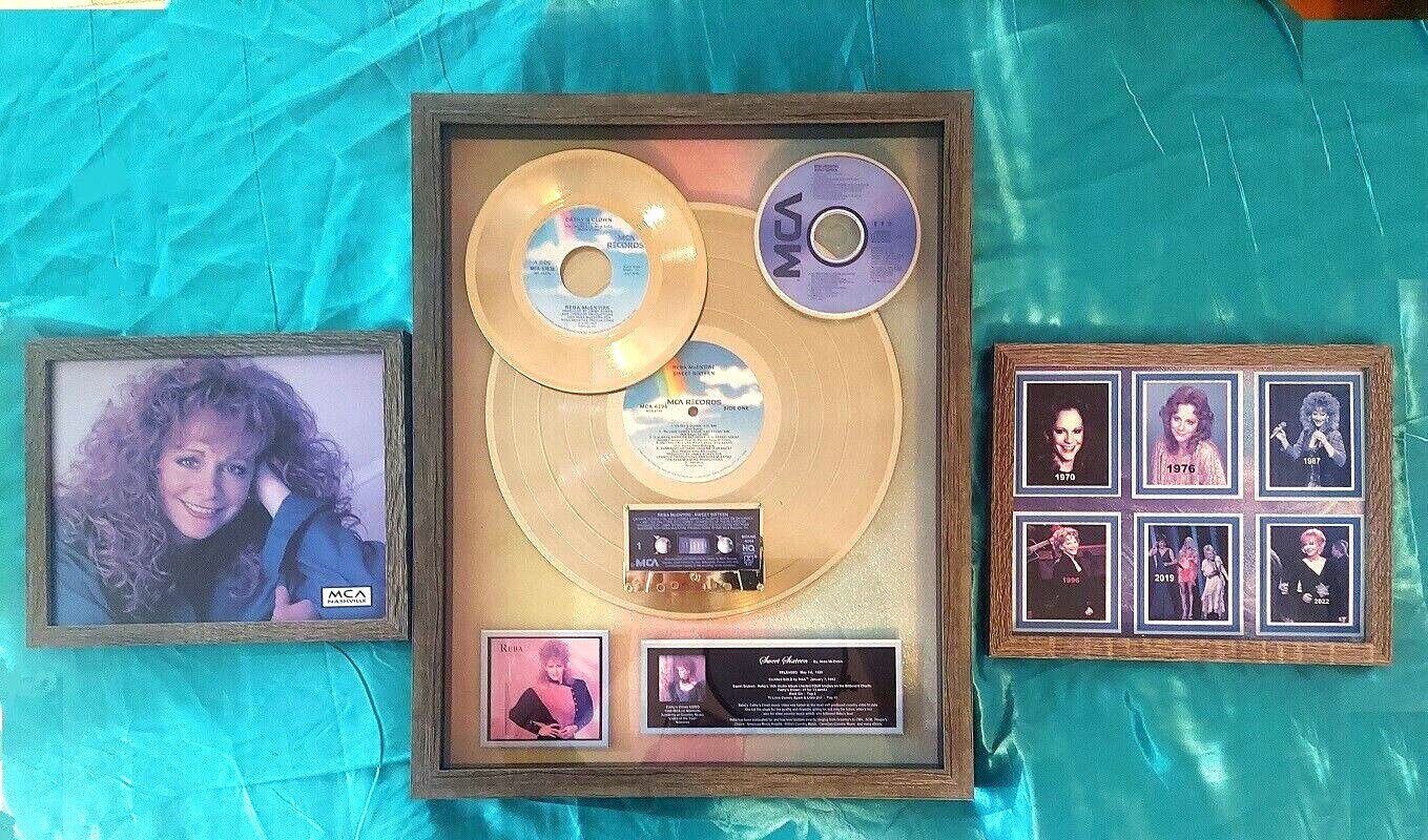 Reba McEntire - SWEET SIXTEEN Gold Award + extra's