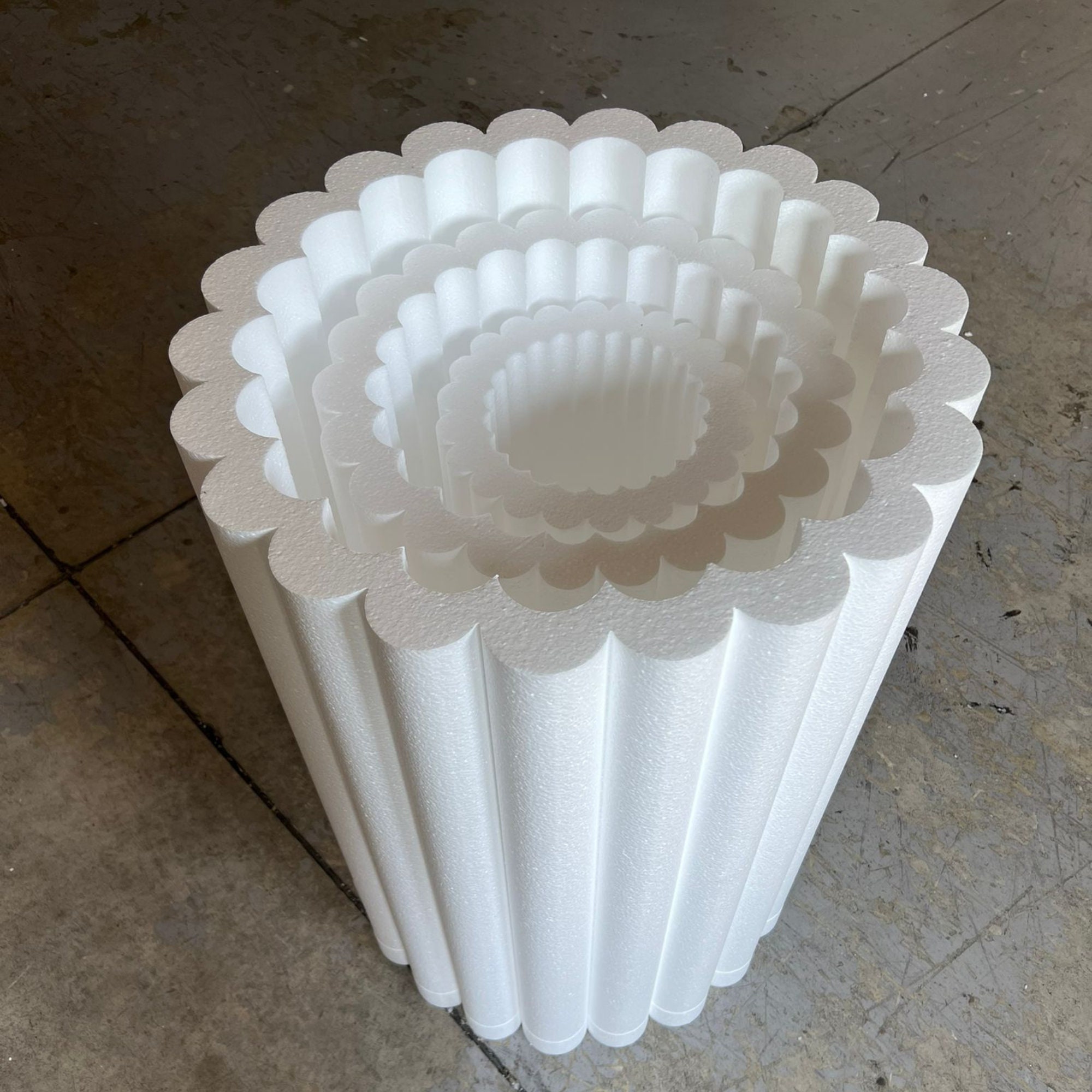 Flower-shaped Styrofoam Cylinders, Hollow Foam Cylinders, White Party  Plinths 