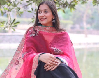 Organza Designer Border Customized Dupatta with Latkans – Elegant Ethnic Wear Accessory