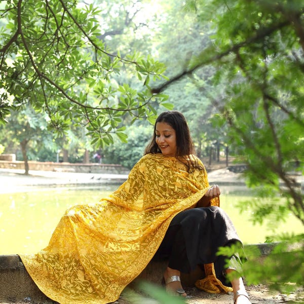 Soft Pastel Yellow Dupatta with All-Over Floral Threadwork