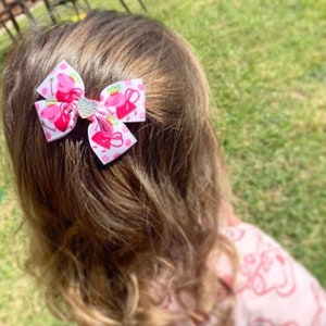 Peppa Pig Bow, Peppa Pig Party, Peppa Pig Small Bow, Peppa Pig Party Favours, Girls Party Favours, Peppa Bow, Party Favours, Girls Gifts