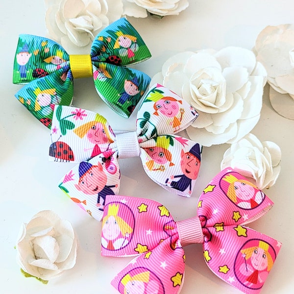 Ben and Holly Bow, Girls Small Bow, Party Favours, Pigtail Bows, Girls Hair Accessories,