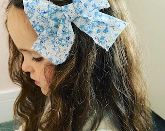 Blue and White Daisy Liberty of London Bow, Liberty Fabric, Large Bow, Tied Bow, Traditional Bow, Gifts for Girls, Girls Gifts